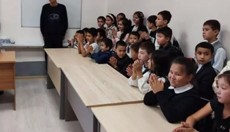 В Приморье открыли учебный центр для мигрантов из Узбекистана